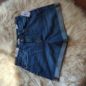 NWT Kenzie the High Rise Short